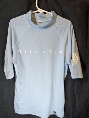 Rip Curl Blue Short Sleeve Rash Guard UPF 50+ Swim Surf Shirt - Girls 14 NWOT